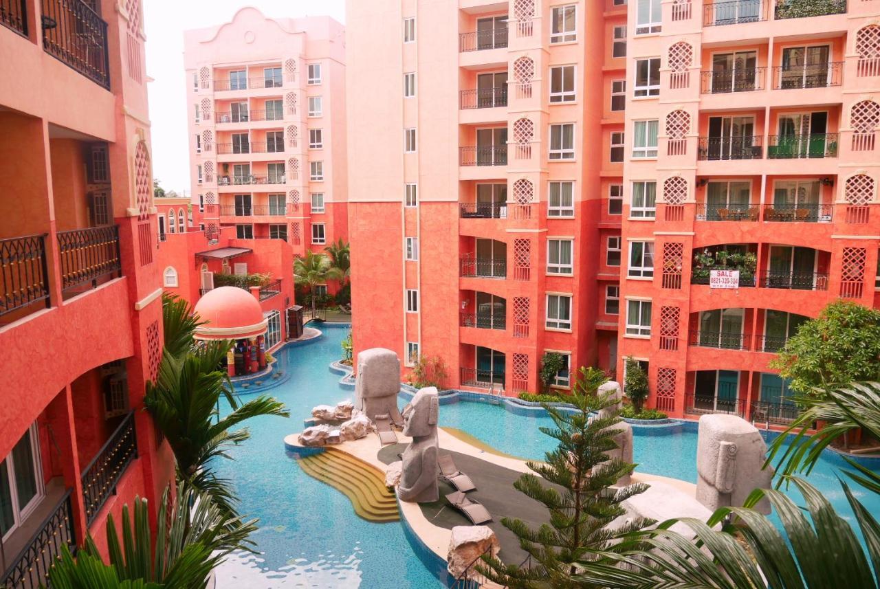 Seven Seas Resort Pattaya & Sofa Bed Csomtien-part Kültér fotó