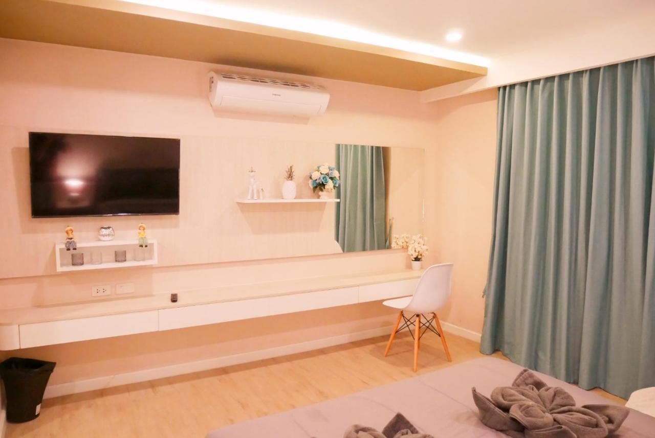 Seven Seas Resort Pattaya & Sofa Bed Csomtien-part Kültér fotó
